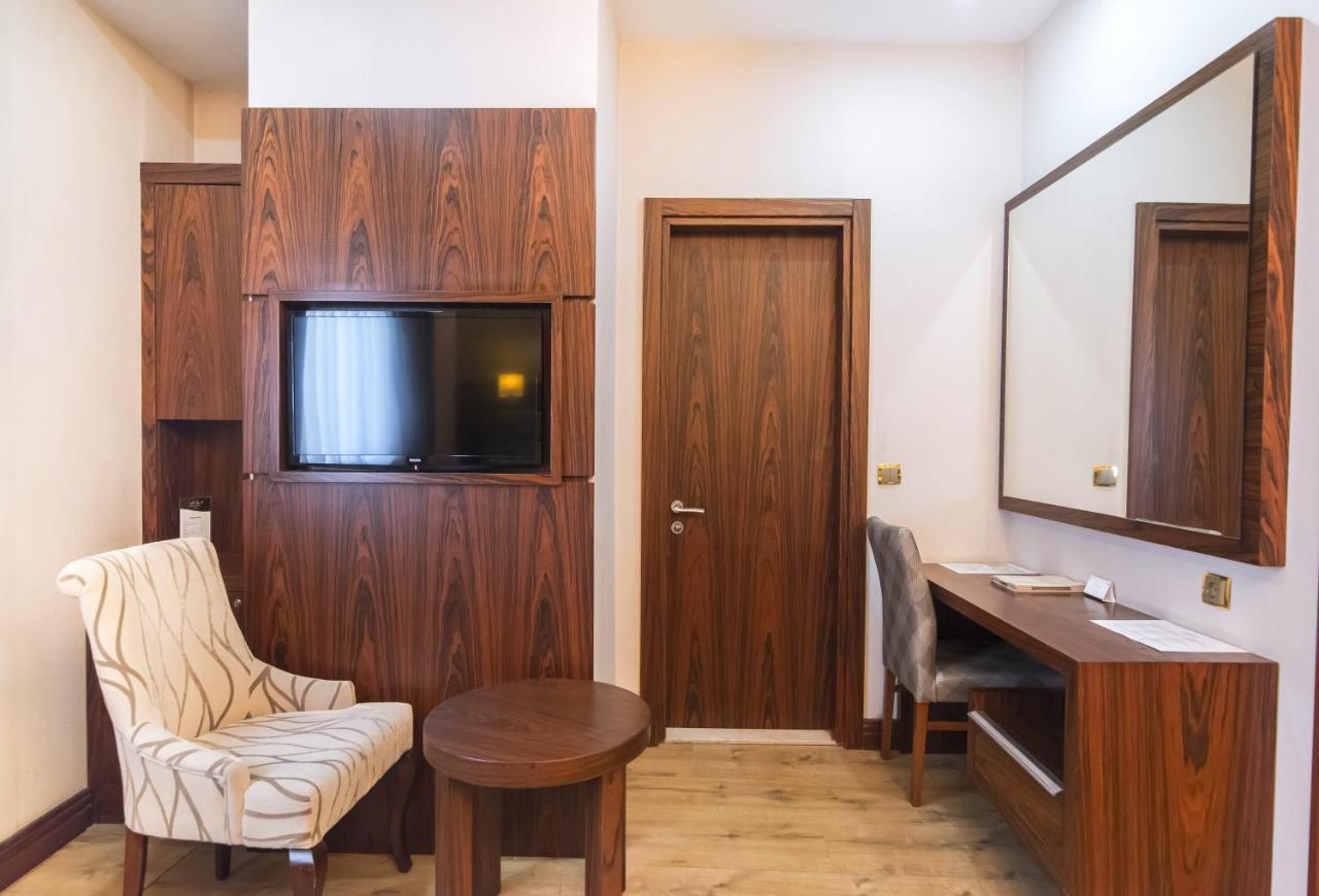 Midmar Deluxe Hotel Истанбул Екстериор снимка