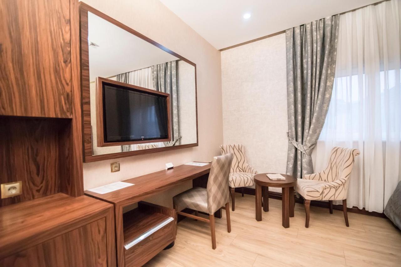 Midmar Deluxe Hotel Истанбул Екстериор снимка