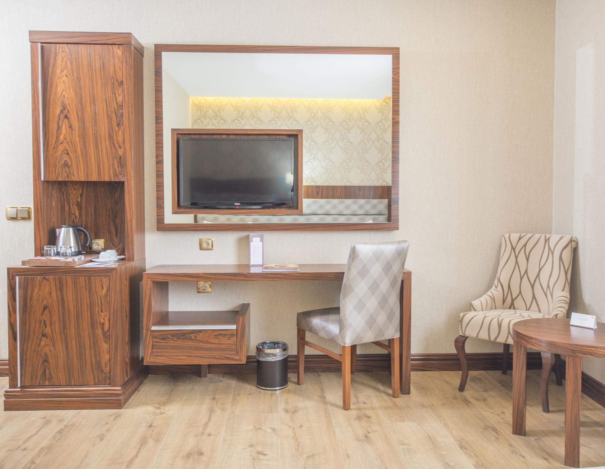 Midmar Deluxe Hotel Истанбул Екстериор снимка